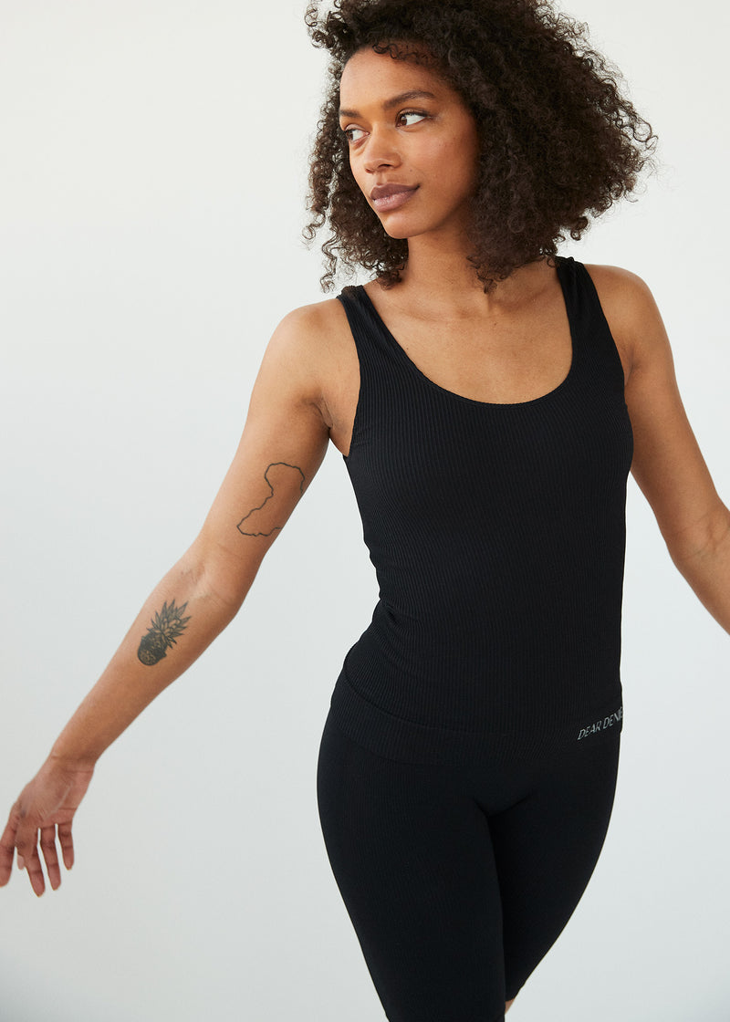 LENA SEAMLESS TANK TOP RIB - BLACK - Black – Dear Denier